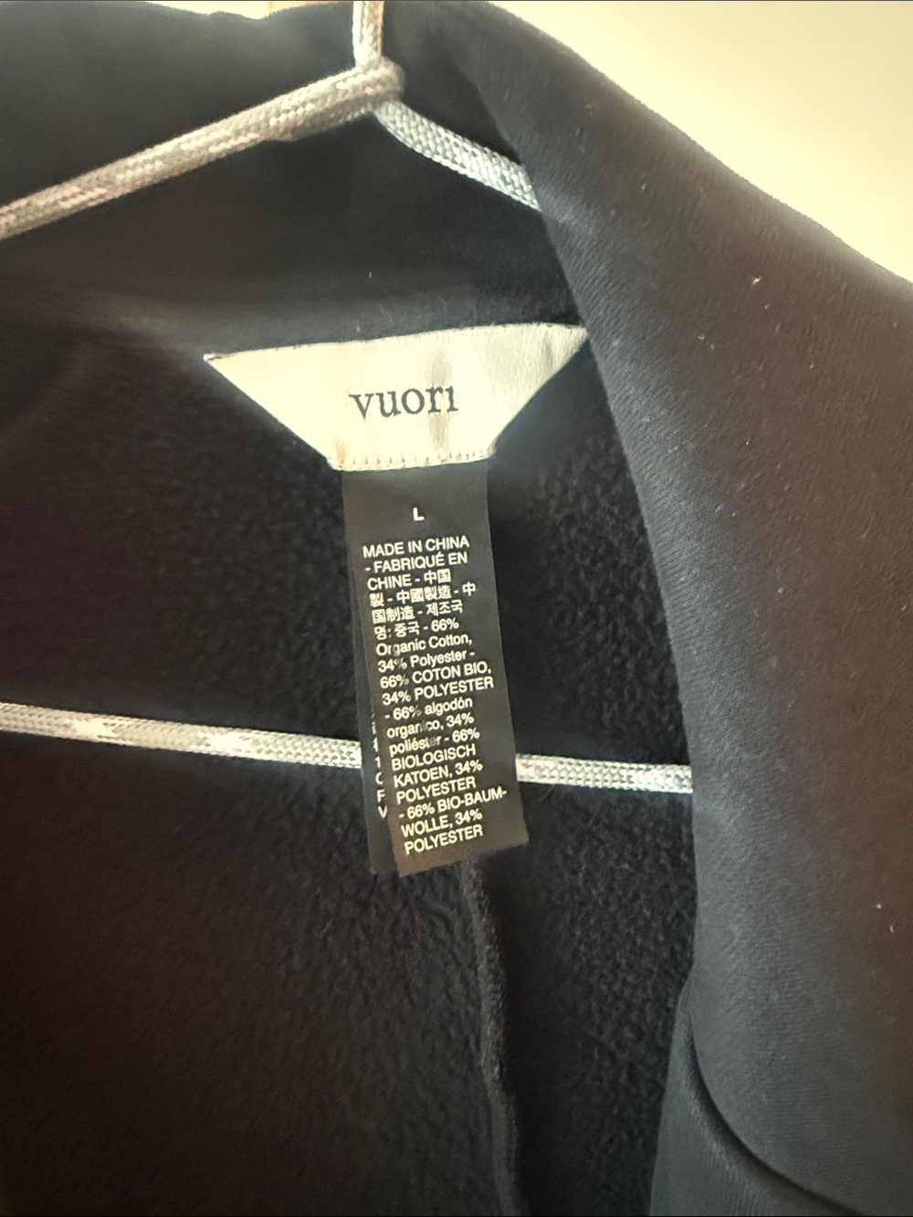Vuori Black Open-Front Trench Coat - Picture 4 of 5